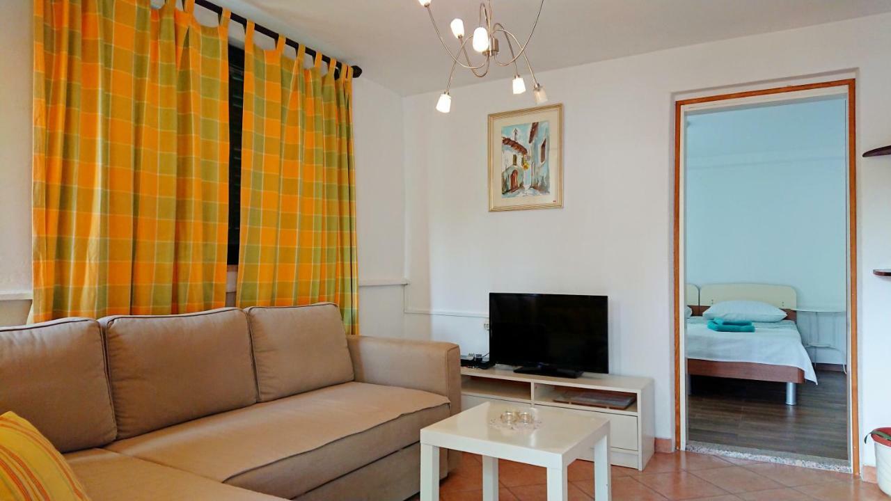 לאבין Apartments Rogocana מראה חיצוני תמונה